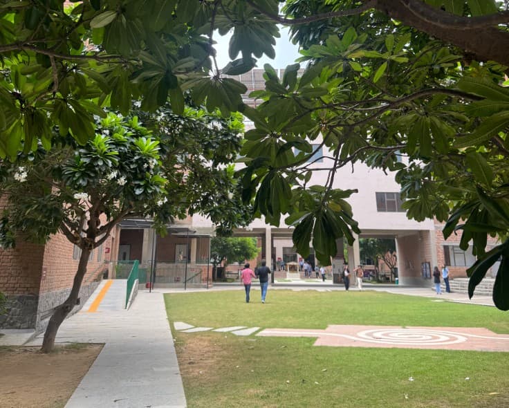 IILM University Gurgaon Campus photo 2